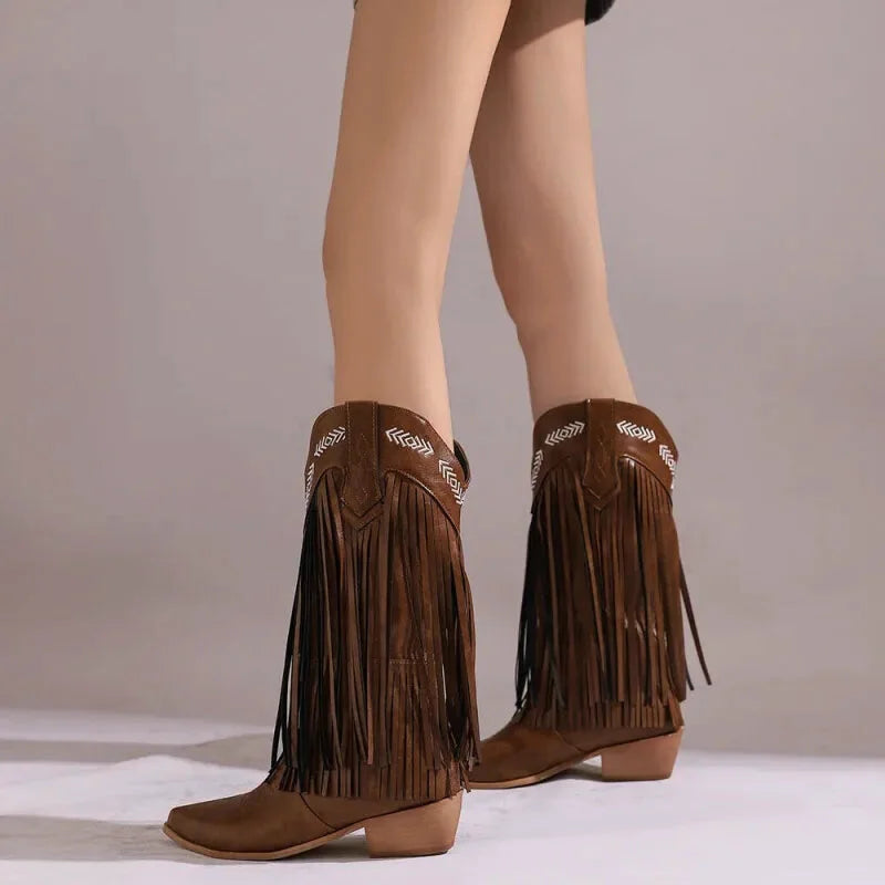 Sandales pour femme ALEJANDRA Santiag Yehaw marron, avec semelle en cuir et design élégant, visibles en gros plan.