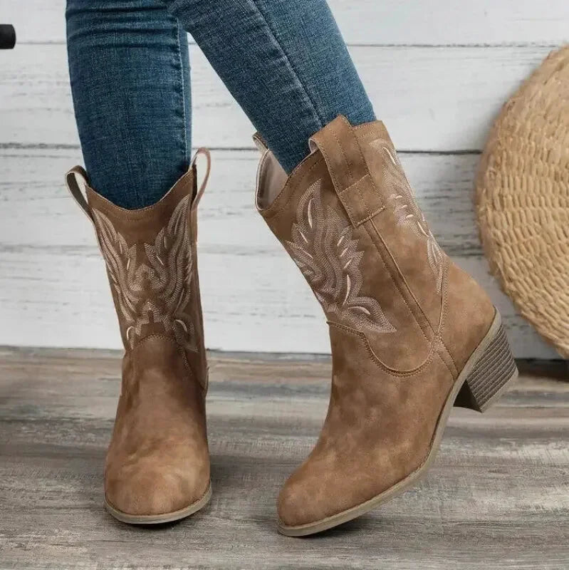 Santiags pour femme Yehaw Barbara en marron, chaussures en cuir avec détails élégants et semelle solide.