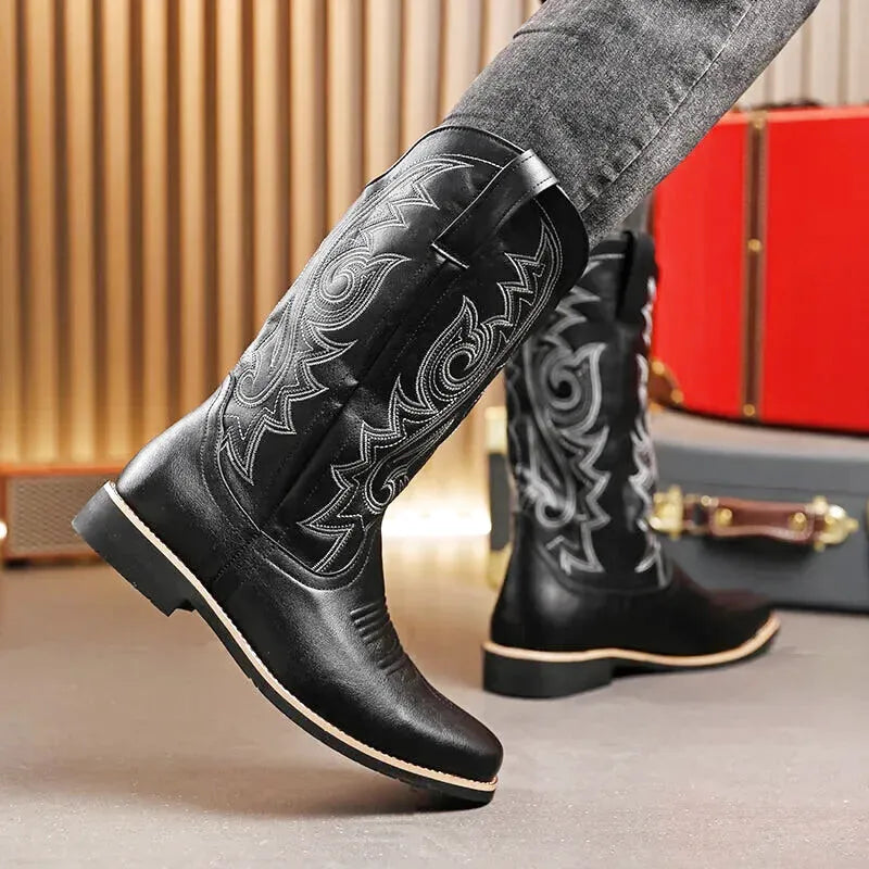 Bottes vaqueras noires pour homme Yehaw Santiag, en cuir, avec détails traditionnels, chaussure élégante et robuste.