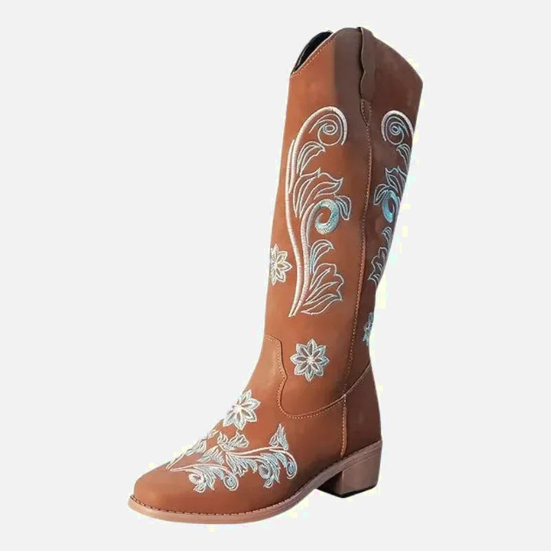 Santiags pour femme Yehaw Adriana en marron, chaussures en cuir avec talon moyen, style élégant et tendance.