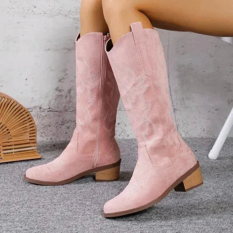 Chaussures santiag pour femme Antonia Yehaw en rose, vue de profil, en cuir avec talon moyen.