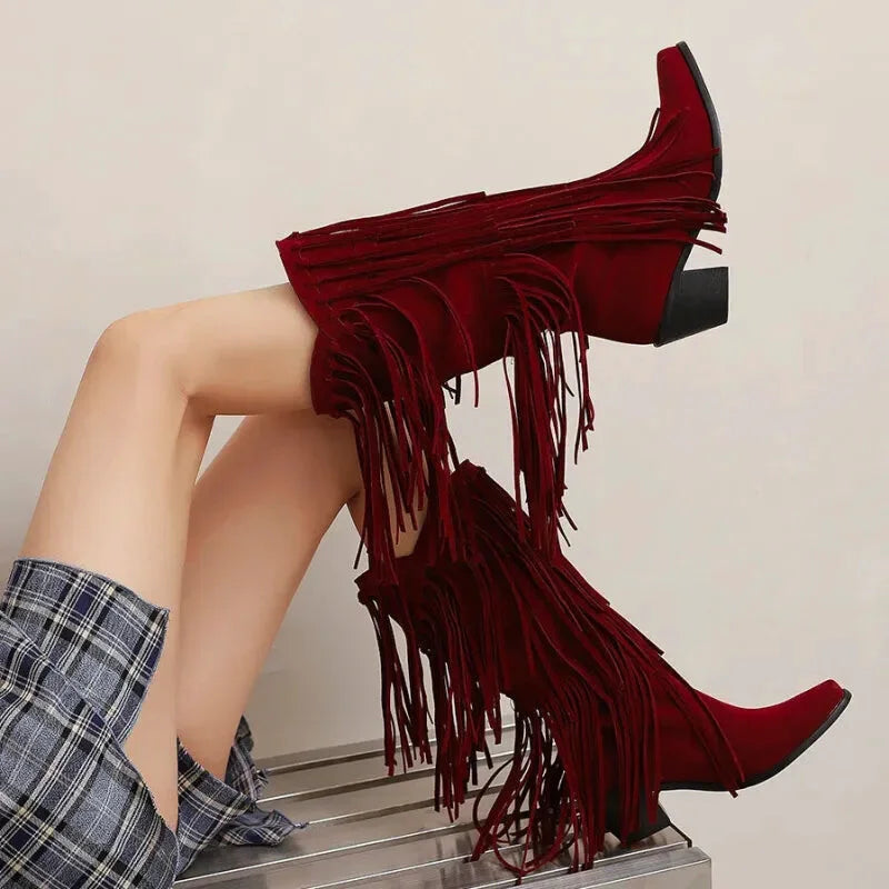 Chaussures santiag pour femme ARACELI de Yehaw en rouge, avec design élégant et détails en cuir.
