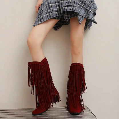Chaussures santiag pour femme ARACELI Yehaw en rouge, finition élégante et style traditionnel.