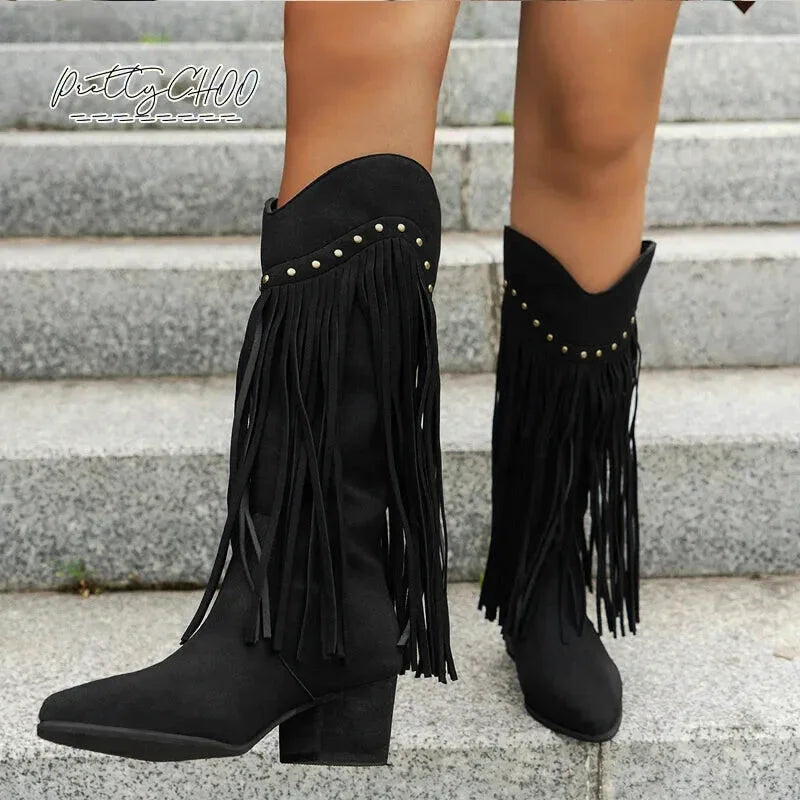 Chaussures santiags pour femme Yehaw Bella en cuir noir, style élégant et tendance.