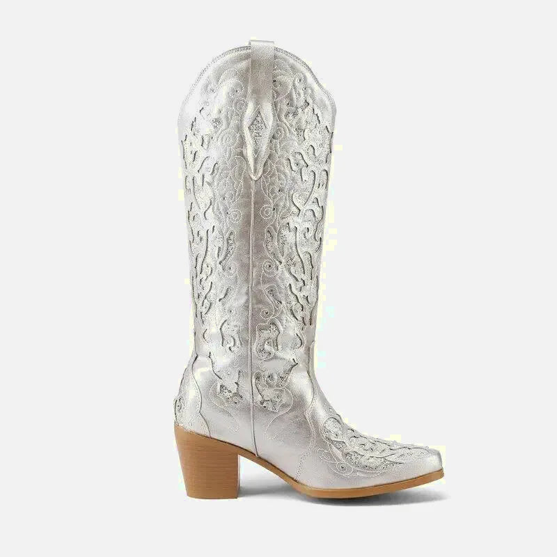 Santiags pour femme Yehaw Bernarda en argent, avec détails en cuir et semelle en caoutchouc, vue de profil.