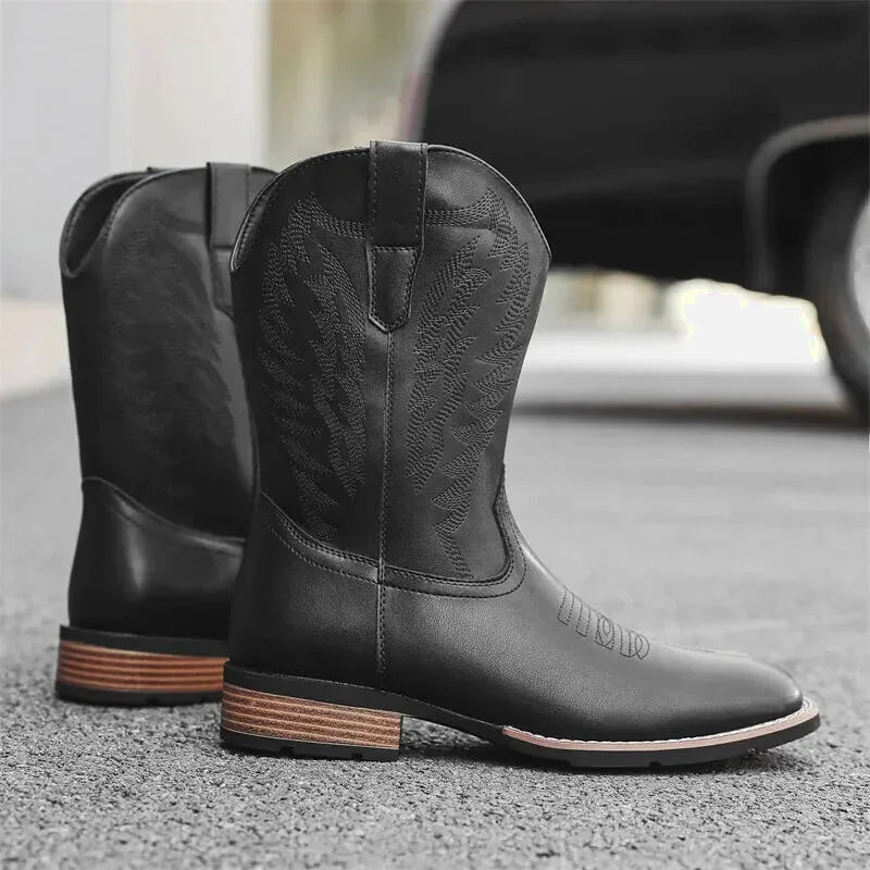 Chaussures Billy Santiag pour homme Yehaw en noir, vue de profil mettant en valeur le style élégant et la finition du produit.