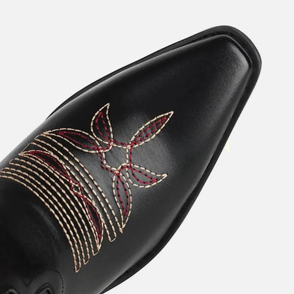 Chaussures santiags pour femme Cecilia Yehaw en cuir noir, style élégant et tendance.