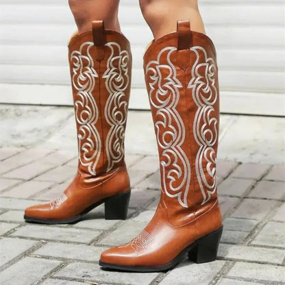Santiags pour femme Yehaw Celia en marron, chaussures en cuir avec détails décoratifs, pointure 35.