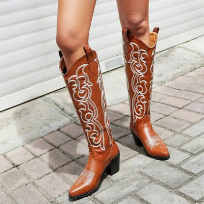 Chaussures santiags pour femme Yehaw Celia en cuir marron avec détails élégants et semelle robuste, taille 35.5.