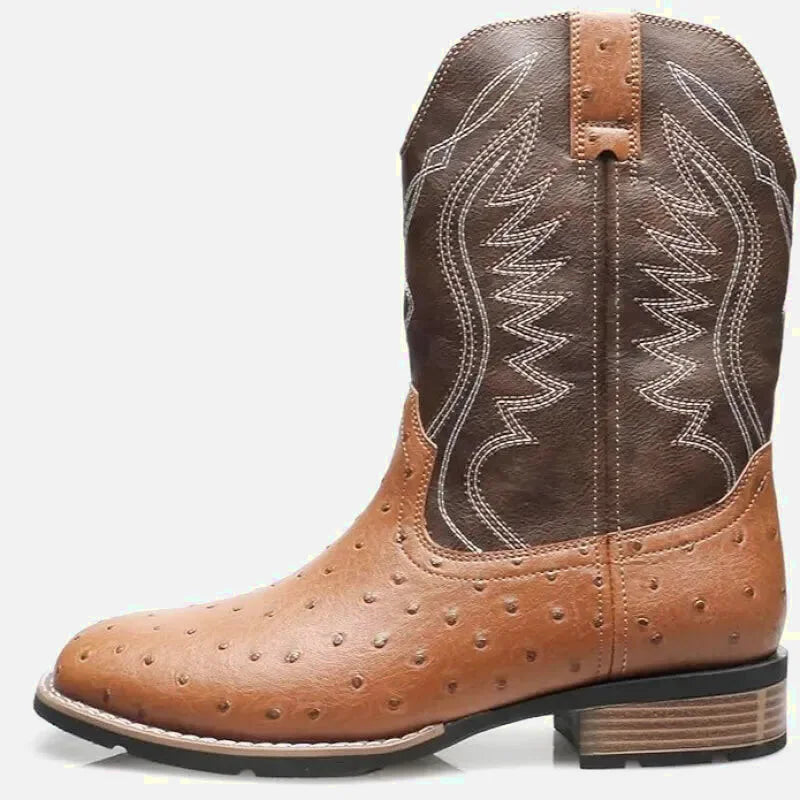 Chaussures charro pour homme Yehaw Marron, santiags en cuir avec détails traditionnels, pointure 39, vue de face.