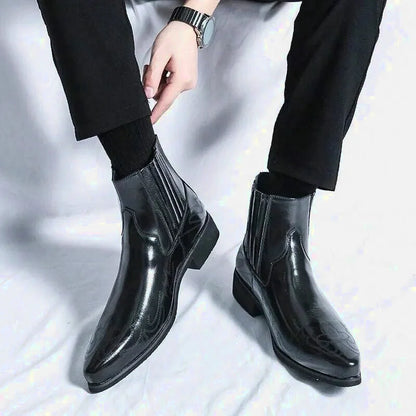 Chaussures santiags pour homme Yehaw noir, semelle en cuir, style cowboy élégant, modèle Santiag, vue de face.