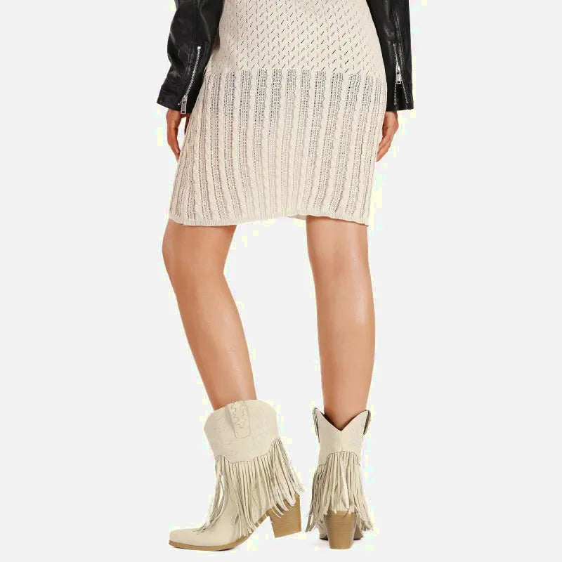 Chaussures santiags pour femme Yehaw Dalia en beige, semelle en cuir et design élégant, image montrant la vue de côté du modèle.