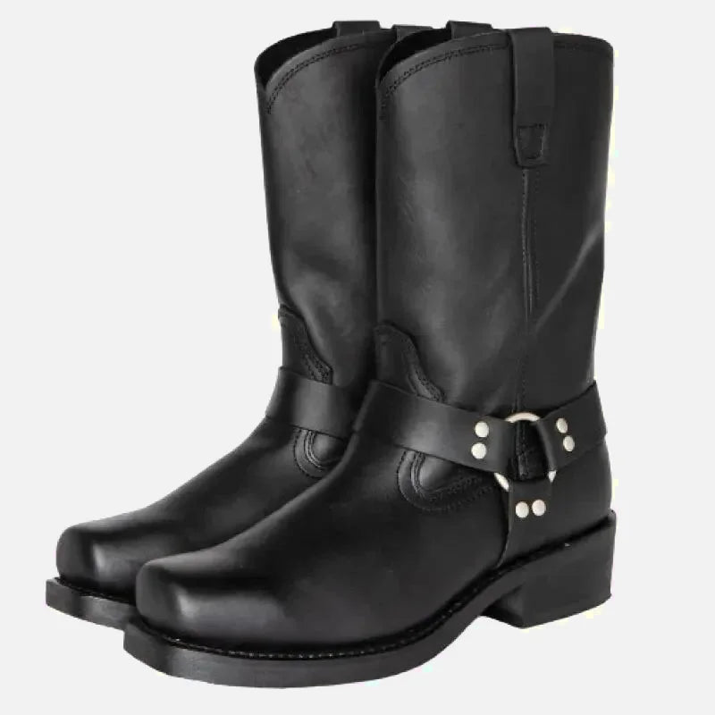Bottines GHOST Santiag pour homme Yehaw en cuir noir, avec semelle fine et design élégant, vue de face sur fond blanc.