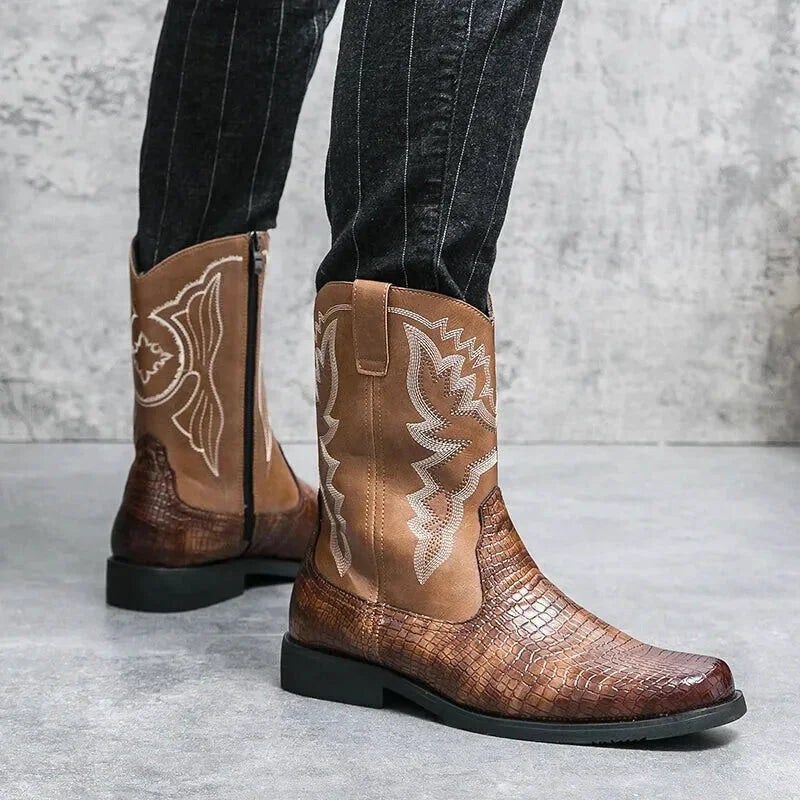 Santiags pour homme Yehaw Hector en marron, en cuir, avec semelle solide et design élégant, vue de face.