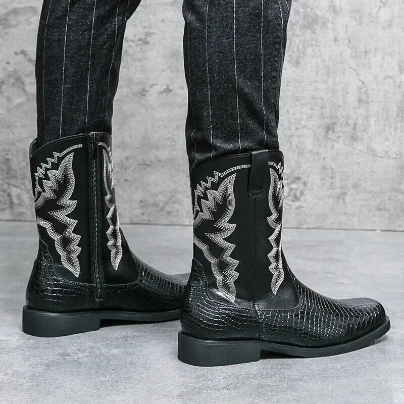 Santiags pour homme Yehaw Hector en cuir noir, avec détails de couture et semelle robuste, style élégant et décontracté.