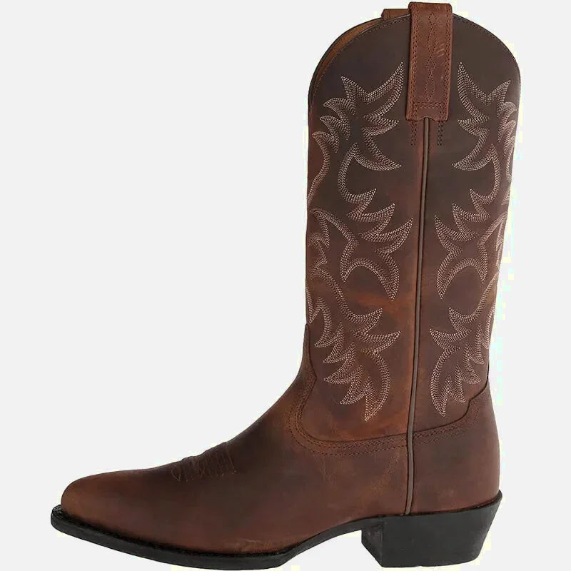 Bottes santiags pour homme Yehaw, modèle Levi Santiag, en cuir marron, avec détails traditionnels, vue de face.