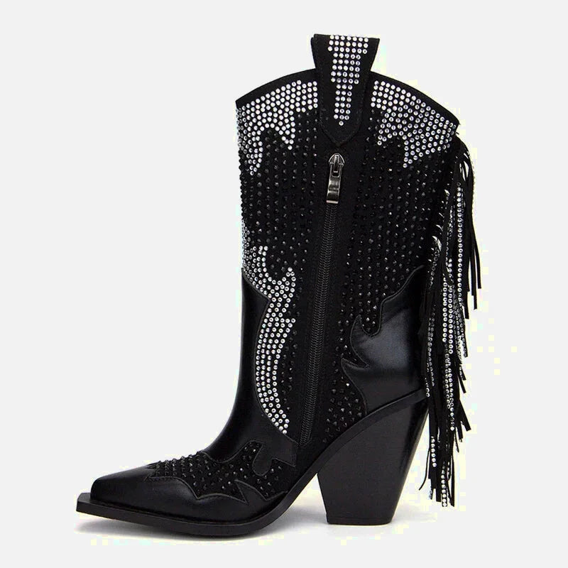 Chaussures santiags pour femme Yehaw Nellie en cuir noir, style élégant et tendance, vue de face.