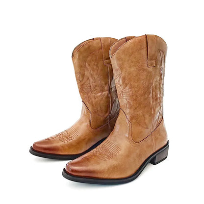 Bottes de cowboy pour homme Yehaw Santiag marron, en cuir avec détails traditionnels, style western, vue de face.