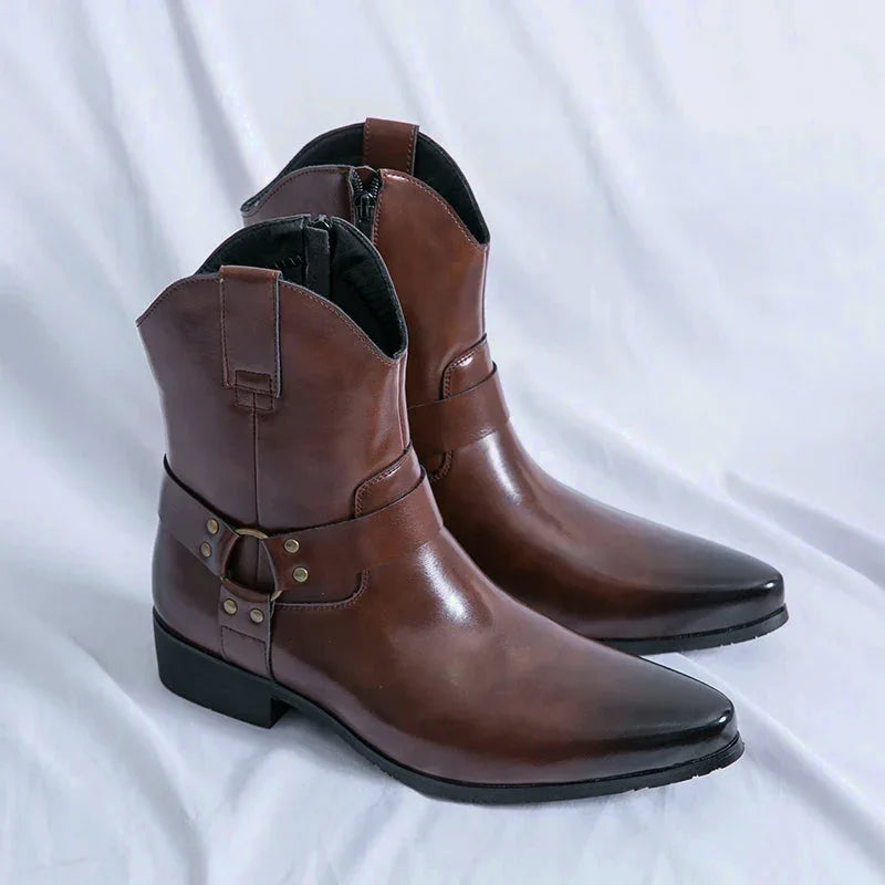 Santiags pour homme Yehaw de couleur marron, en cuir, avec semelle en caoutchouc, style western et détails élégants.