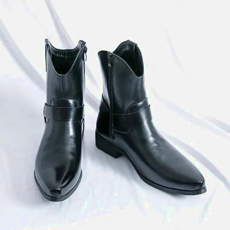 Chaussures santiag pour homme Yehaw Remington en cuir noir, style élégant et moderne, vue frontale.