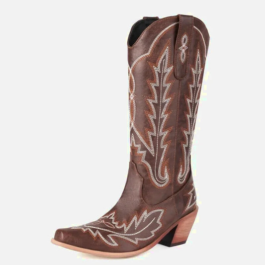 Santiags pour femme Yehaw Sally en marron, bottes en cuir avec détails stylés et semelle robuste.