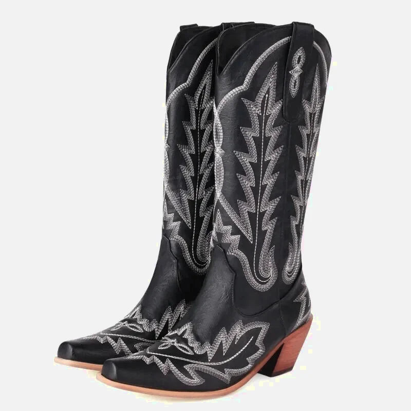 Chaussures SALLY Santiag pour femme Yehaw en noir, bottines élégantes avec détails en cuir et semelle robuste.